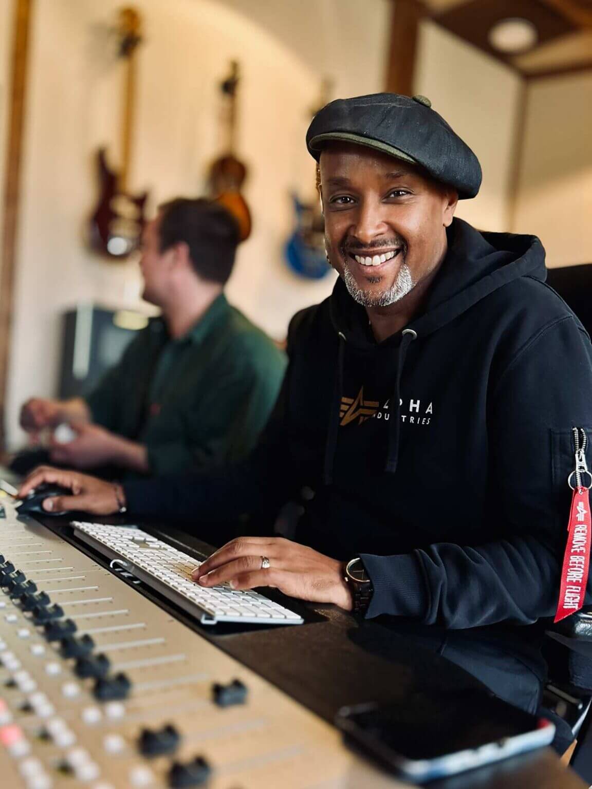 Mamba Assefa – E-Studio